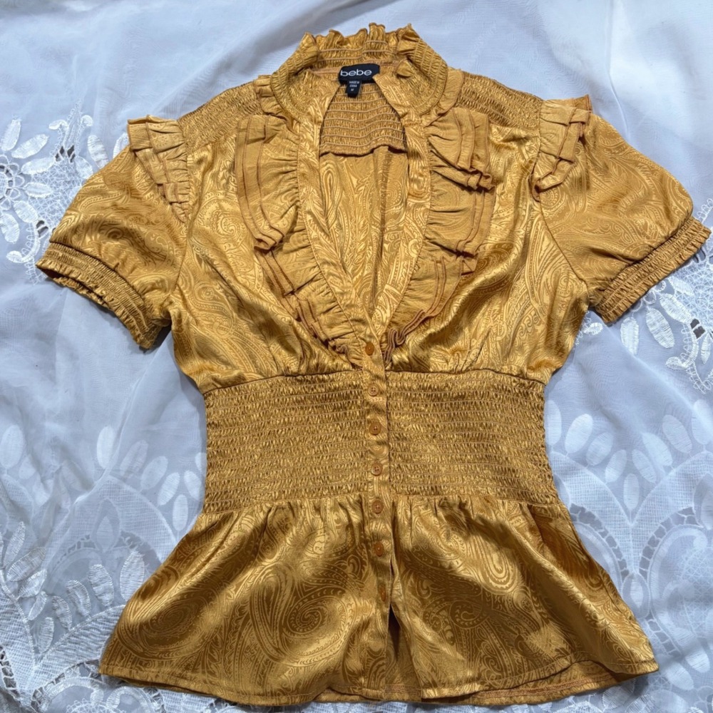 Y2K Rare Bebe 24K Gold Silk Paisley Ruffle Smocked Peplum Blouse Top Size M